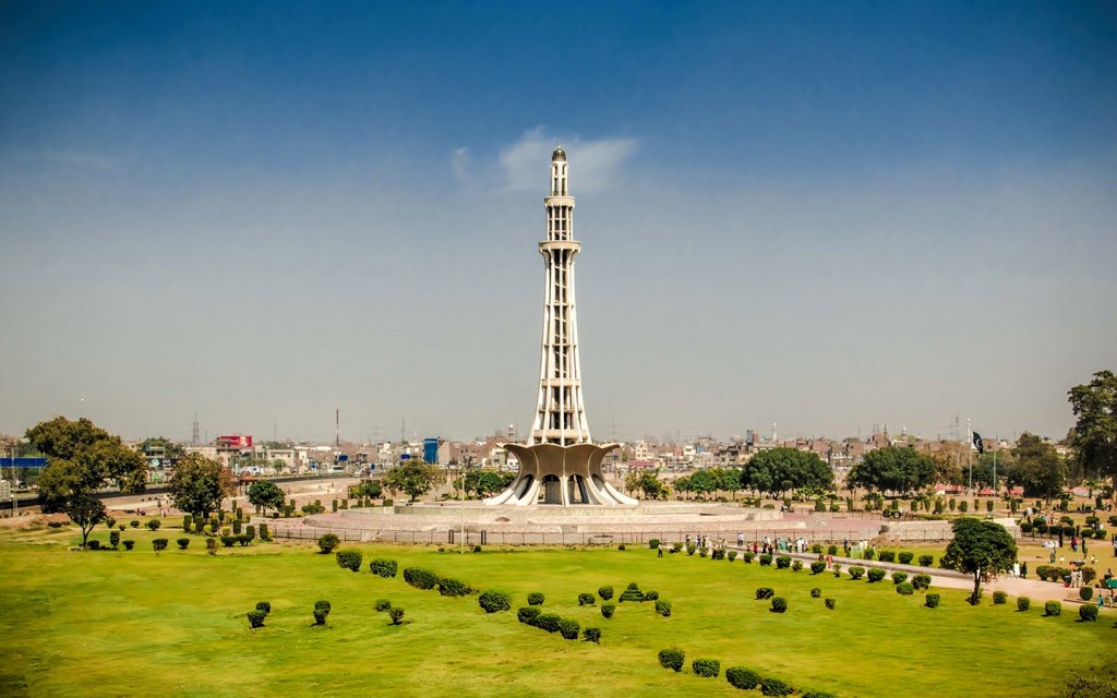 THE INDUS ROAD